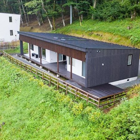 Koti Yamanakako Next To Hananomiyako Kouen Bagian luar foto