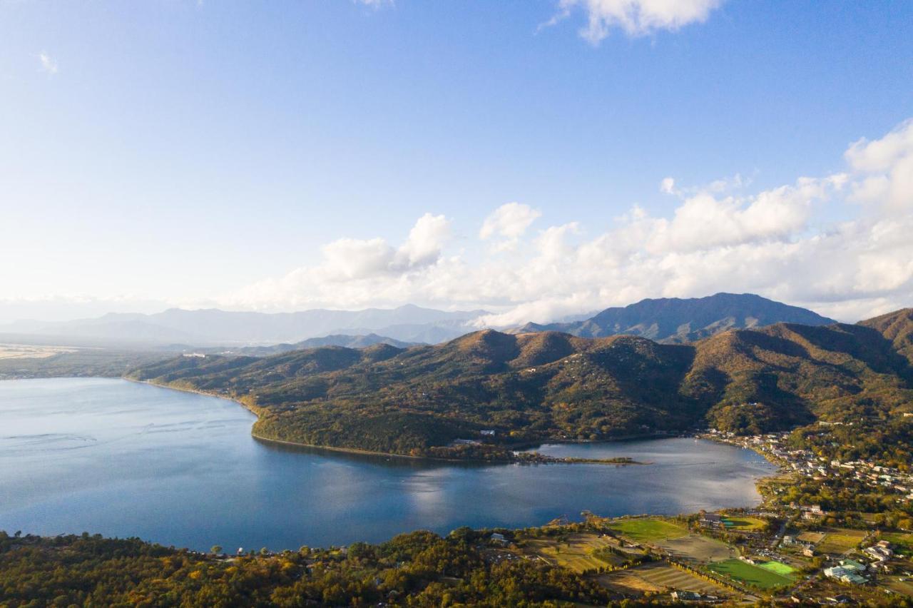 Koti Yamanakako Next To Hananomiyako Kouen Bagian luar foto